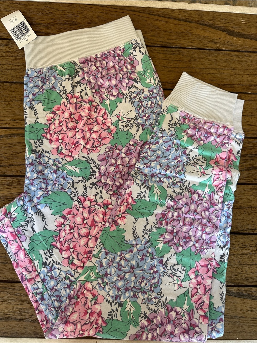 Vera Bradley Pink, Lavender and Mint Floral Leggings